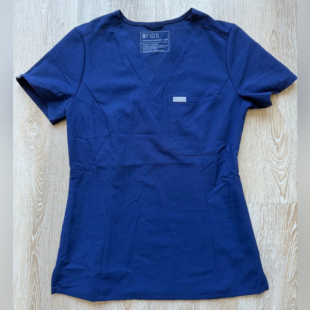 FIGS Catarina Scrub Top Slim One-Pocket Navy Blue XXS